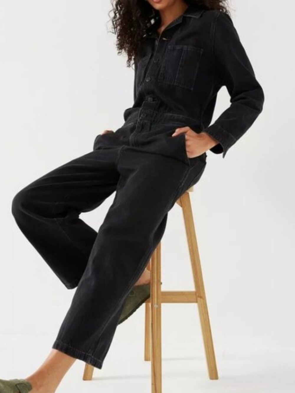 Levi's Iconic Jumpsuit EUC - Picture 5 of 14